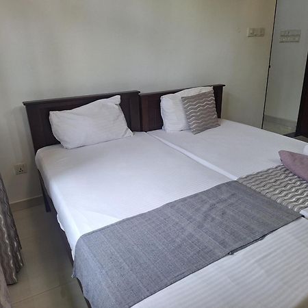 Bivora Villa Negombo Exterior photo