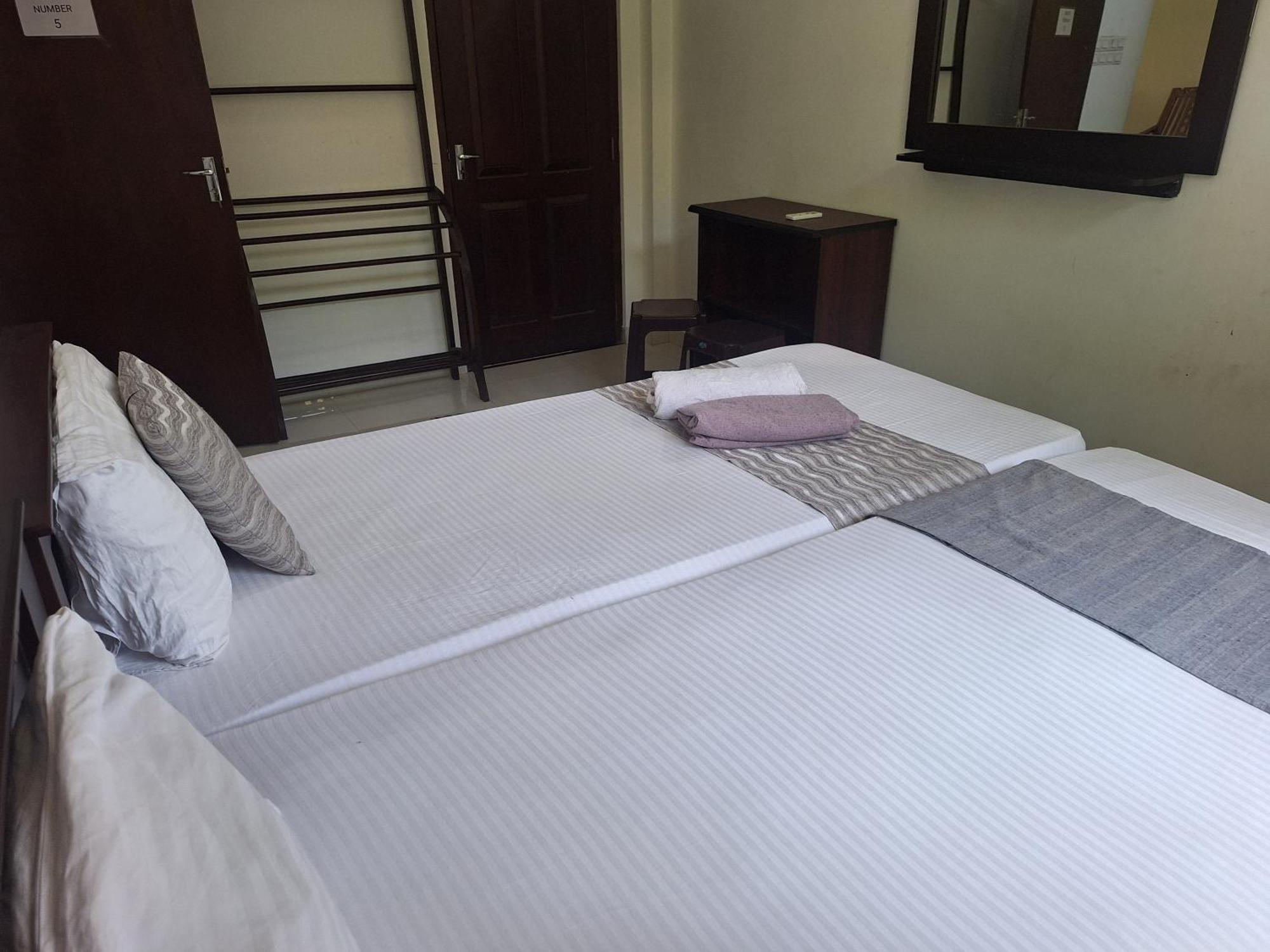 Bivora Villa Negombo Exterior photo